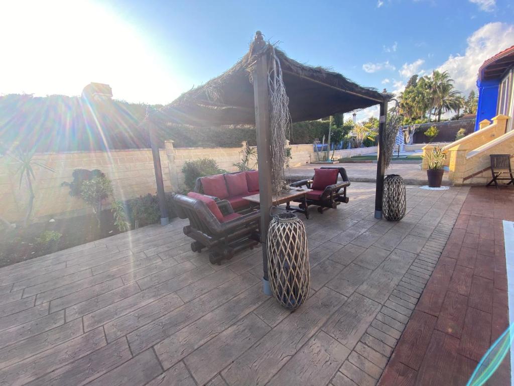 Bluehouse con piscina privada 300m de la playa, Caleta De ...