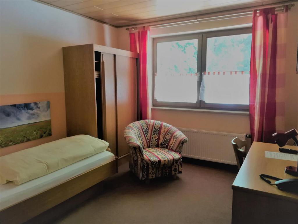 Postel nebo postele na pokoji v ubytování Landgasthof Schwarz