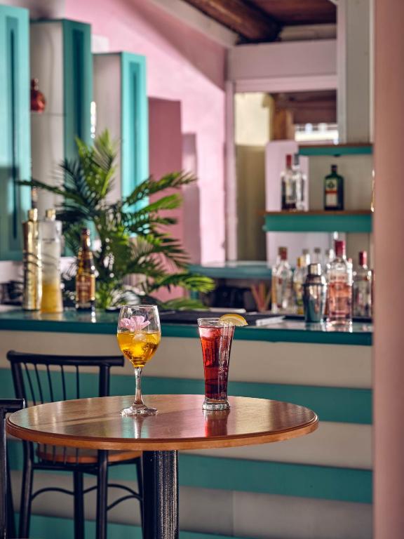 Nápoje v ubytování Alkyonis hotel