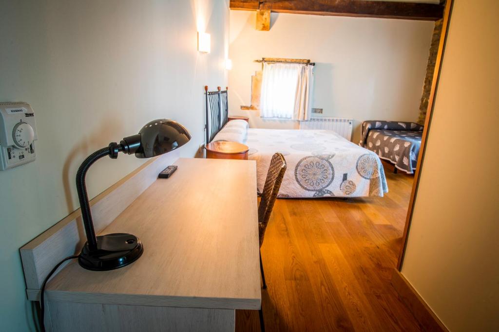 Hotel Palacio Atxega - Habitación Doble Con Cama Supletoria