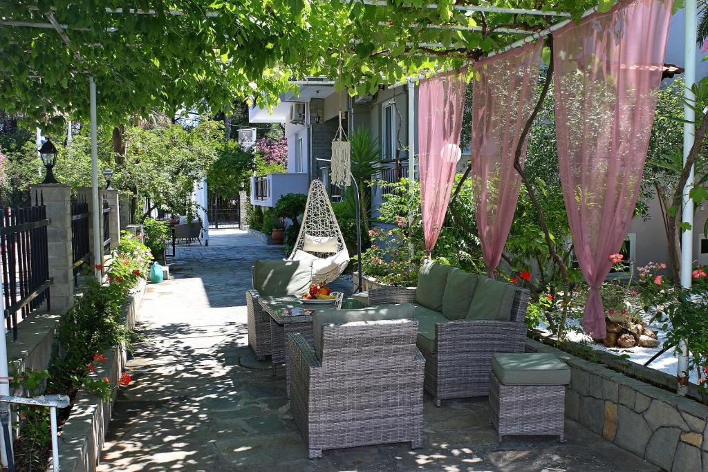 Zahrada ubytování Kristal Hotel