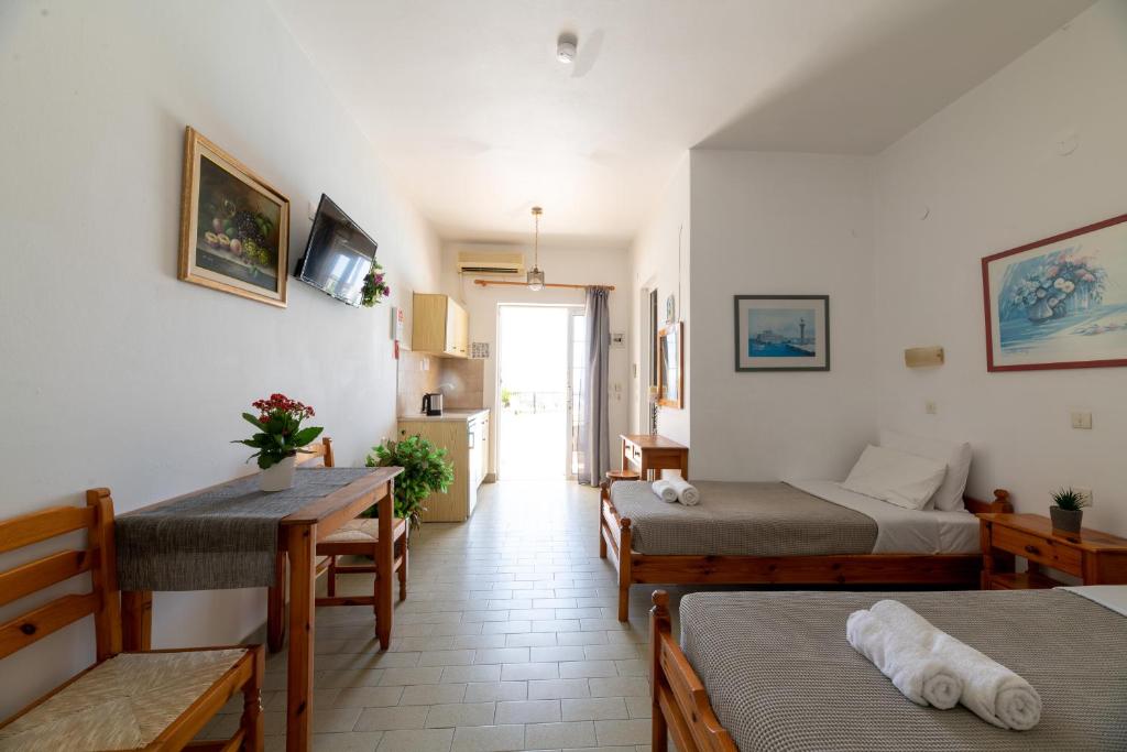 Posezení v ubytování Pefkos View Apartments
