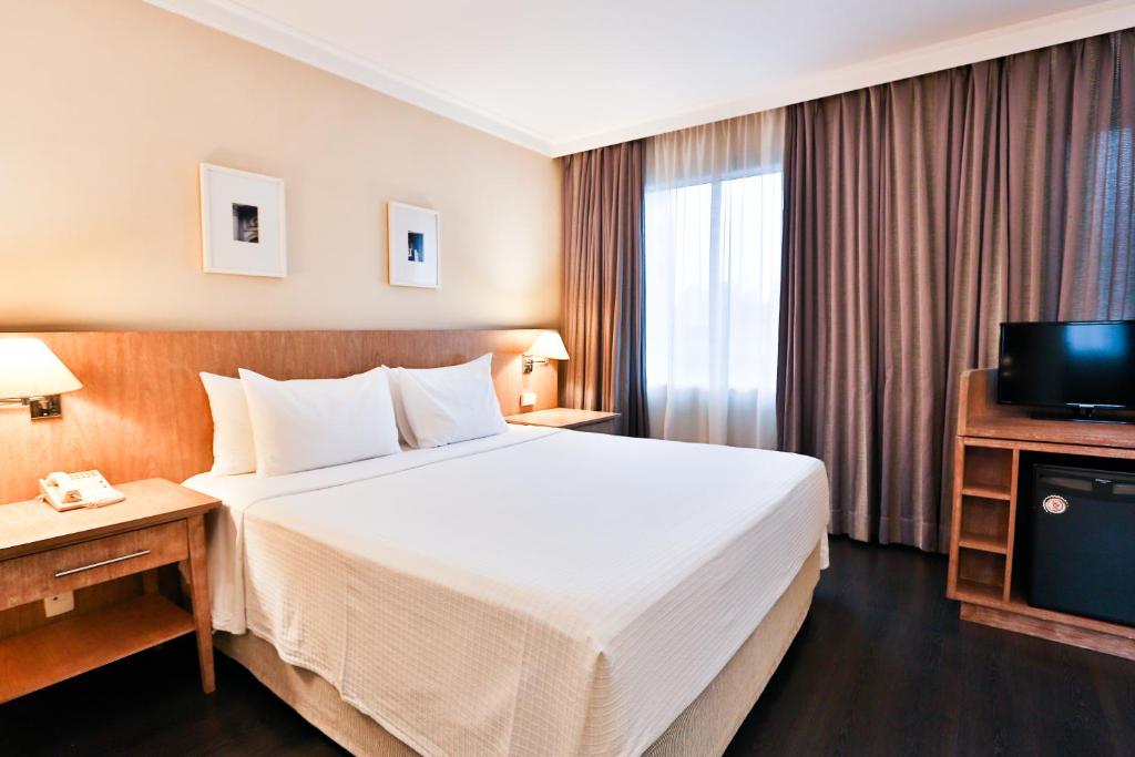  Park Inn by Radisson Berrini