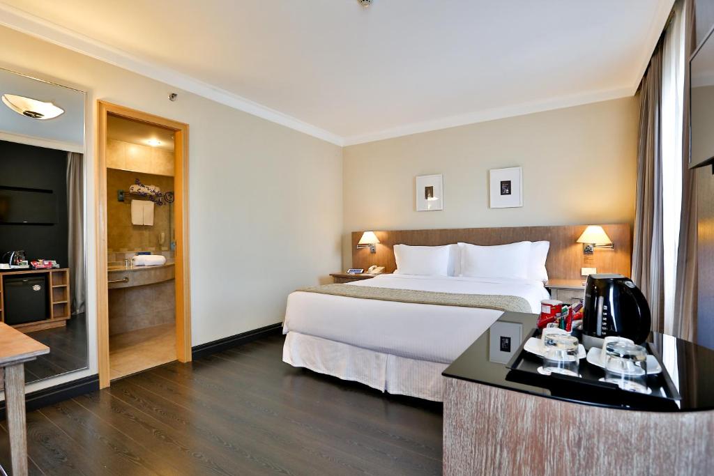  Park Inn by Radisson Berrini