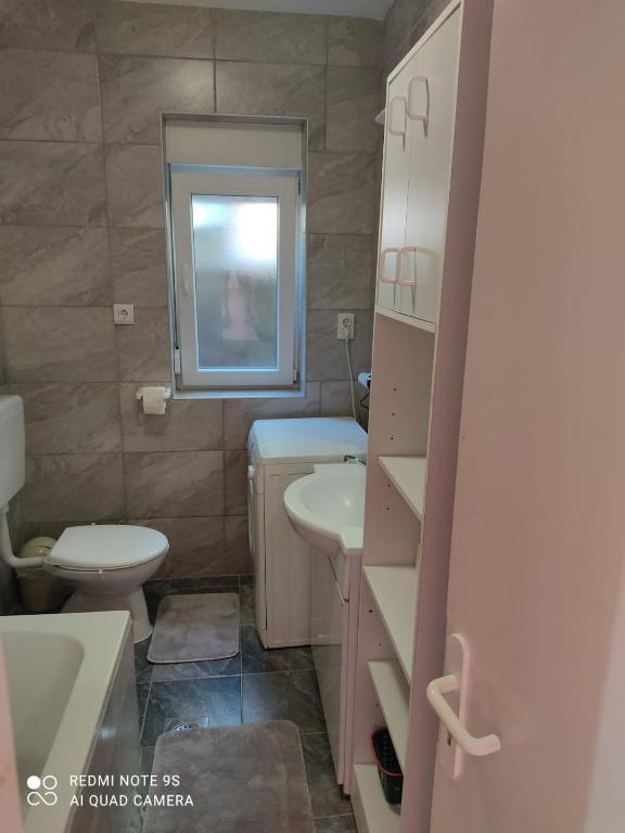 Koupelna v ubytování Apartmani Iva