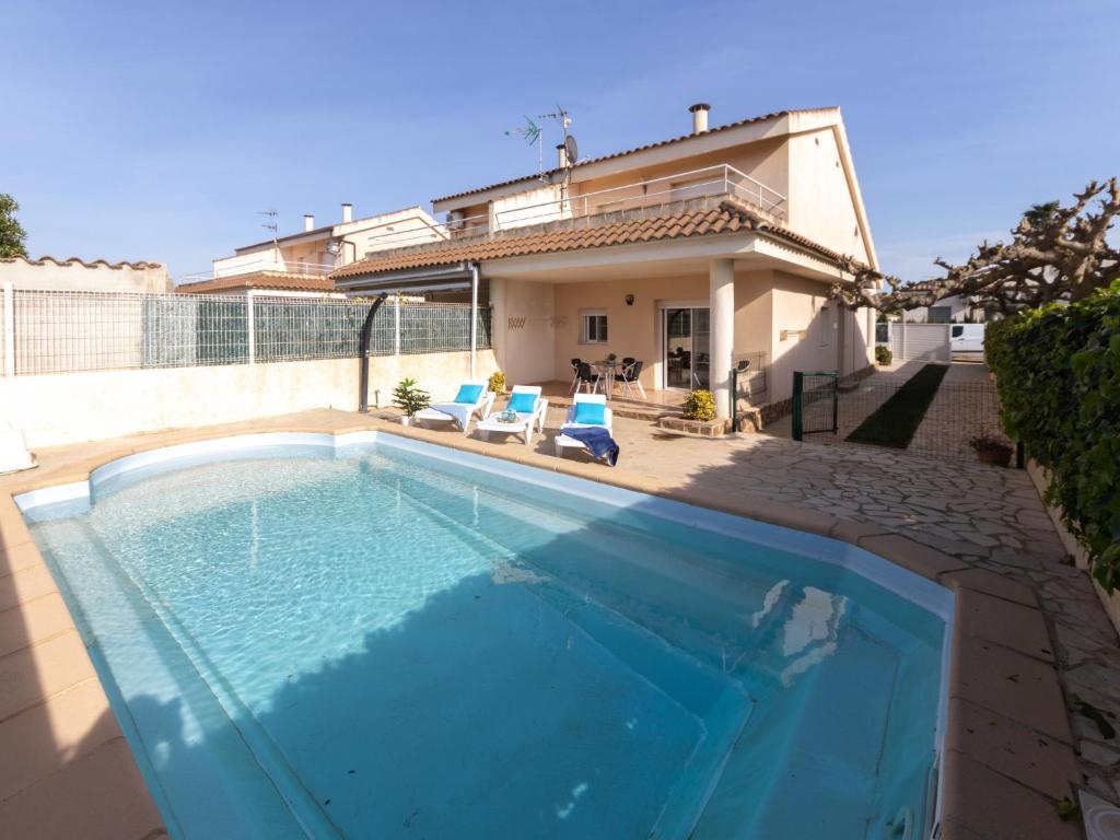 Πισίνα στο ή κοντά στο Holiday Home Jenaro by Interhome