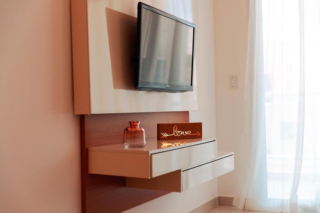  Apartamento novo com ar condicionado a 250 metros do mar!