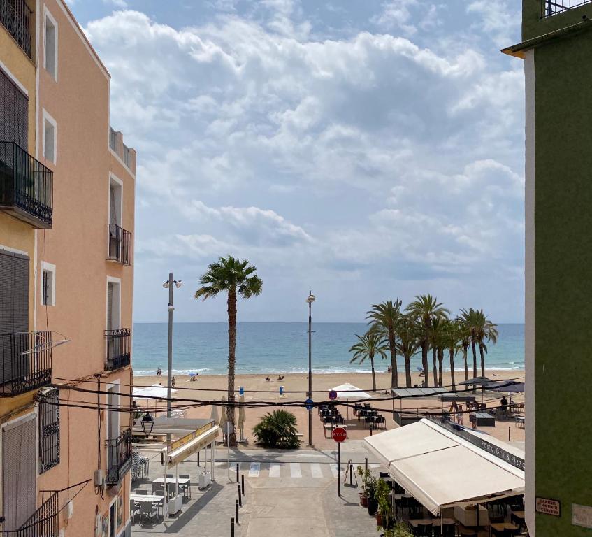 Fotografia z galérie ubytovania Apartamento In Front Of The Beach Primera Linea De Playa v destinácii Villajoyosa