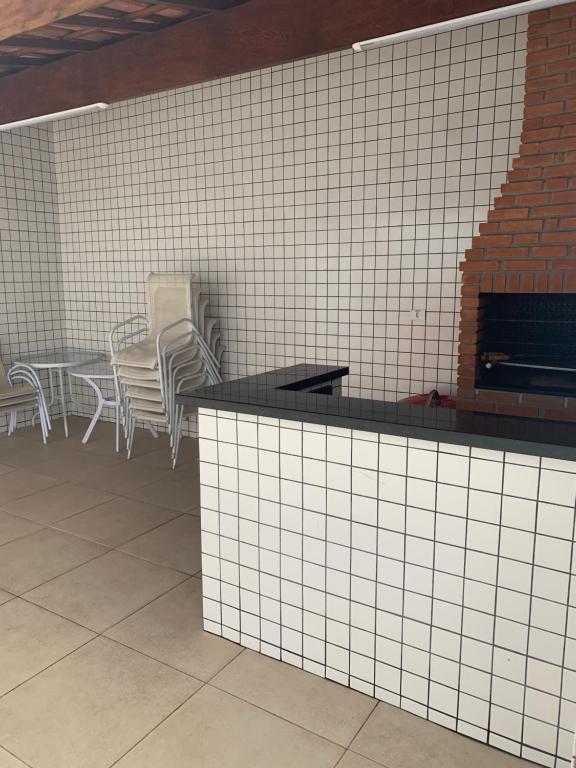  Apartamento completo ao lado da praia