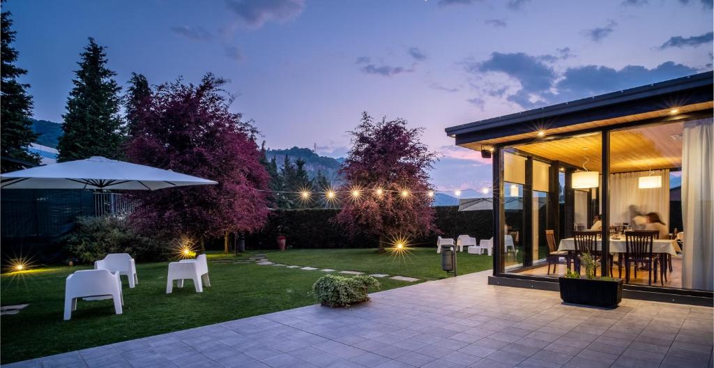 Zahrada ubytování Draconerium Hotel
