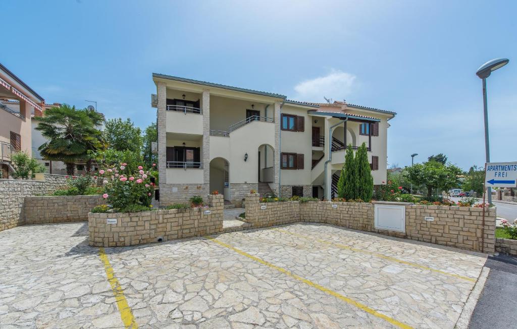 Budynek, w którym mieści się apartament
