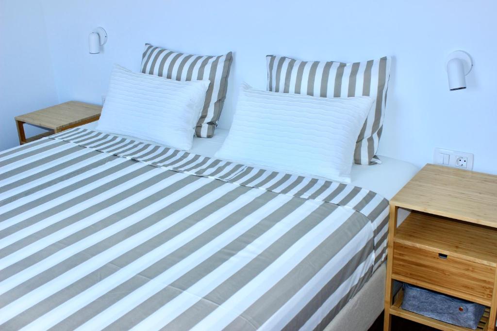Postel nebo postele na pokoji v ubytování 3BDR + 2BATH Comfy House El Medano