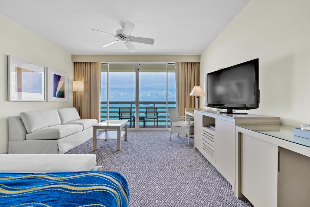 El Conquistador Resort - Puerto Rico - King Of Queen Room Brisas Met Uitzicht Op De Oceaan