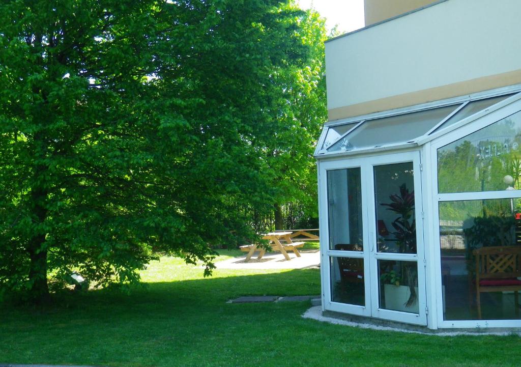 Zahrada ubytování Hotel Amys Voreppe