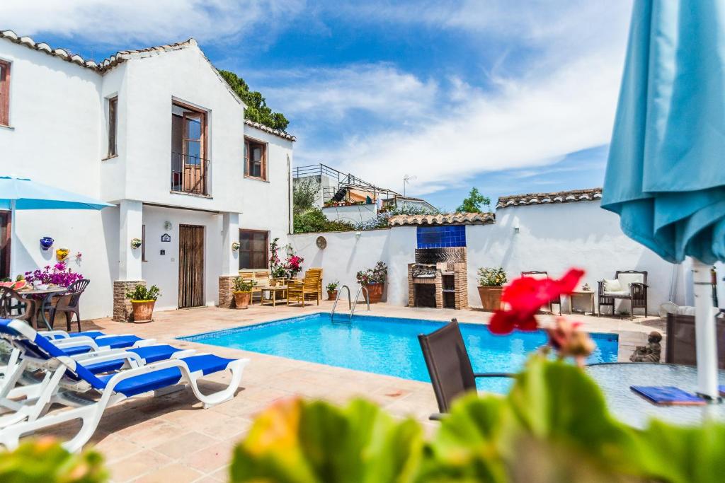 Casas Mundo Sol y Luna - 3 houses with pool, wifi & AC ...
