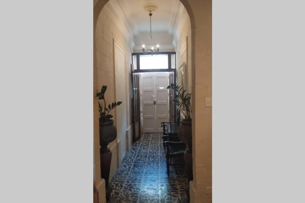Fotografie z fotogalerie ubytování Modern stylish flat near Valletta and Sliema! v destinaci Msida