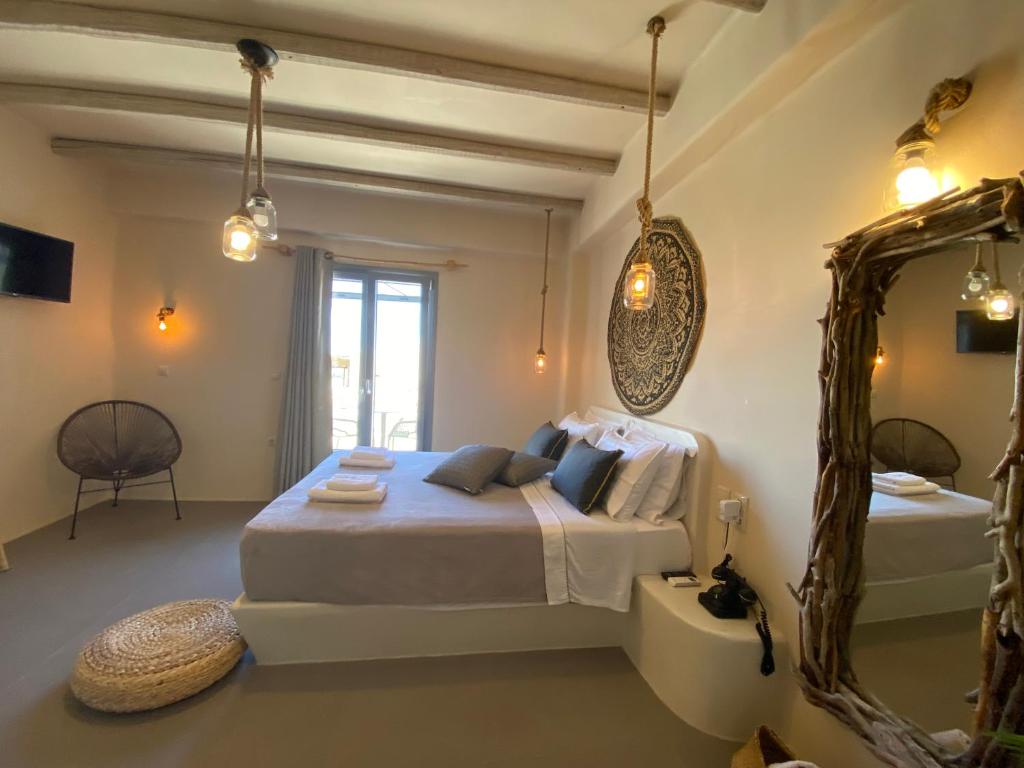 Ampelos Suites - 11