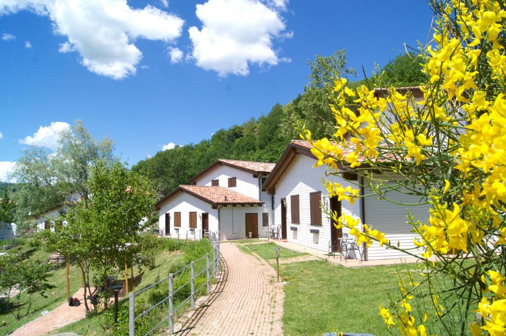 La Valle Dei Caprioli Village Bungalow Park - Freelandia Azienda Agricola