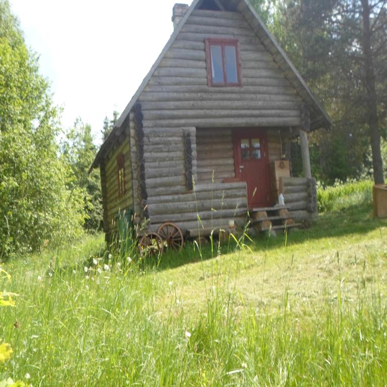 Zahrada ubytování Pähnamäe metsamajake