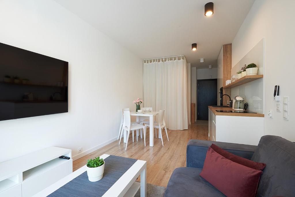 Kuchyňa alebo kuchynka v ubytovaní Apartament Dębowiec
