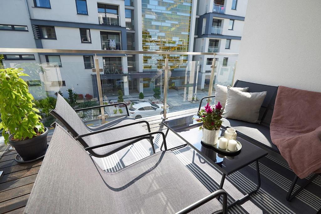 Balkón alebo terasa v ubytovaní Apartament Dębowiec