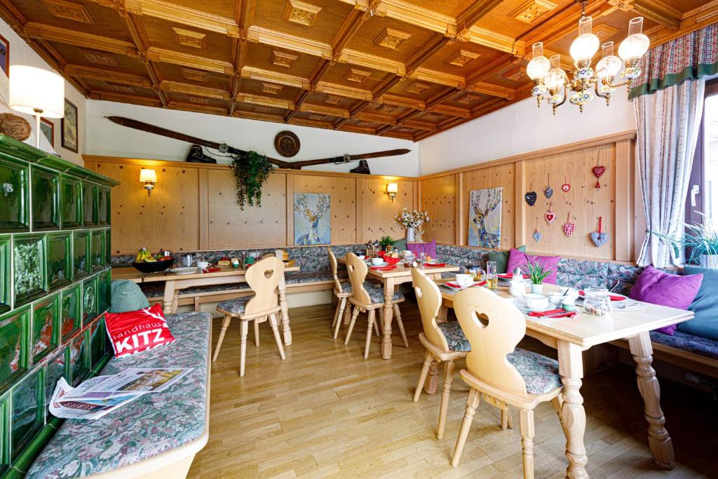 A seating area at Landhaus Kitzblick