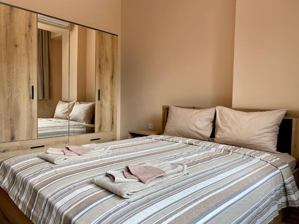 Lovely Apartment with Private Parking