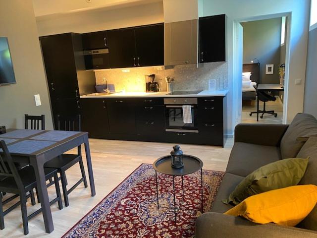 Kuchyň nebo kuchyňský kout v ubytování Magnolia House Norrviken