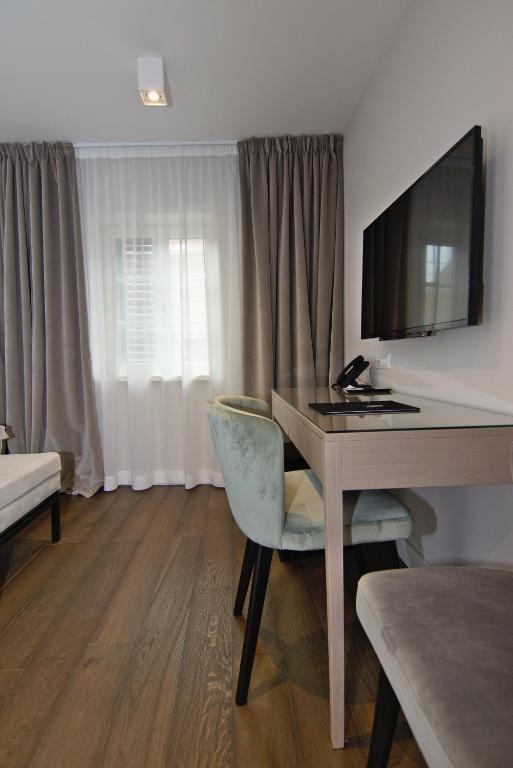 Aminess Florian & Godler Hotel - Zimmer Mit Kingsize-Bett