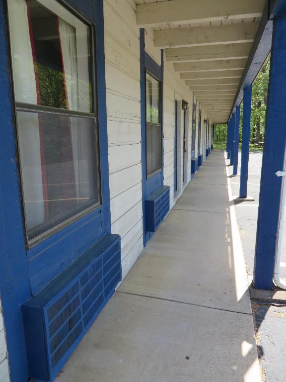 Scottish Inns Motel - Osage Beach photo