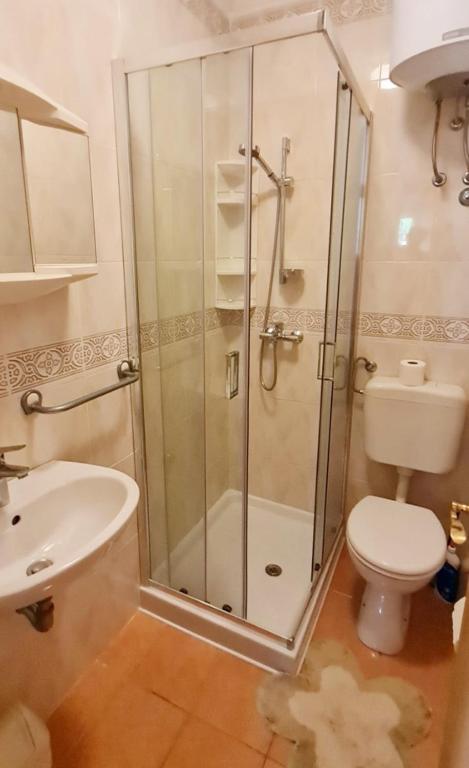 Guest House Casa Mia - Rooms & Apartments - 6