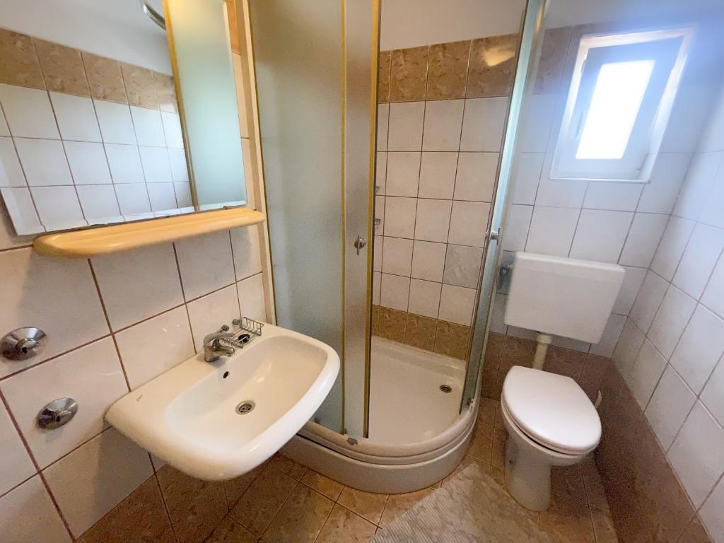 Koupelna v ubytování Apartmani Matković