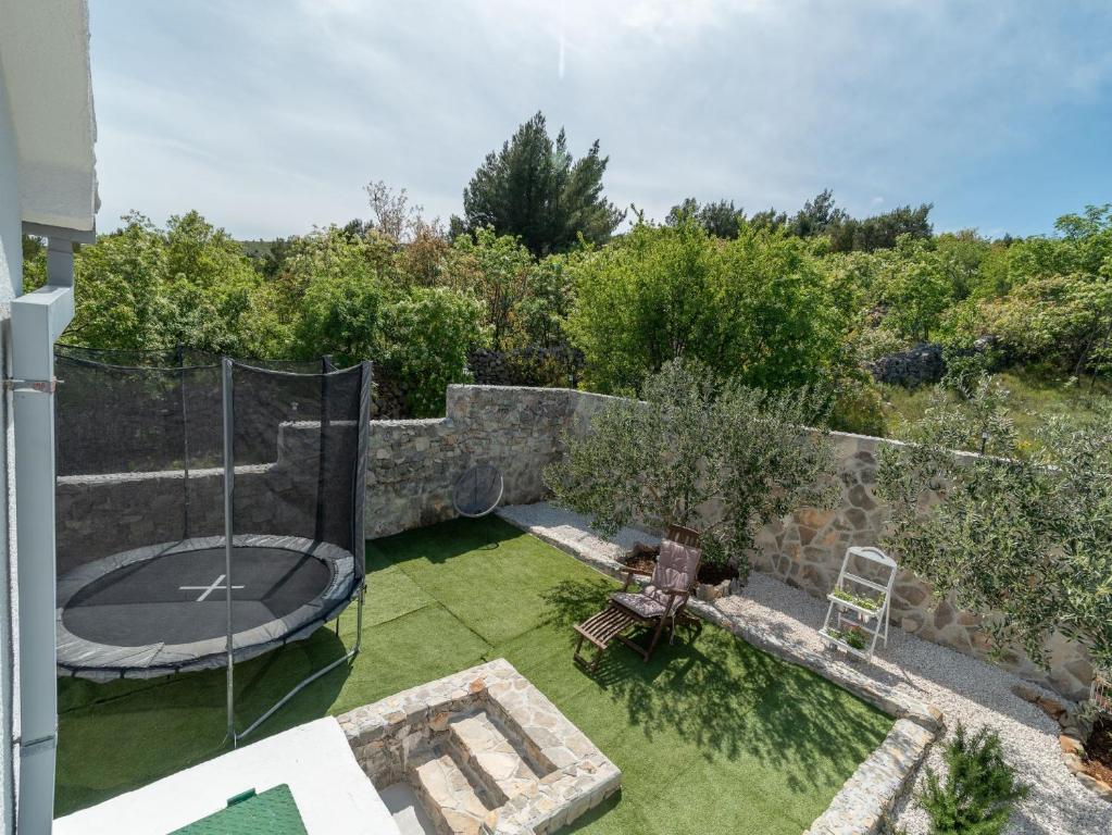 Zahrada ubytování Scenic Sea View,Three Bedroom Villa with Pool