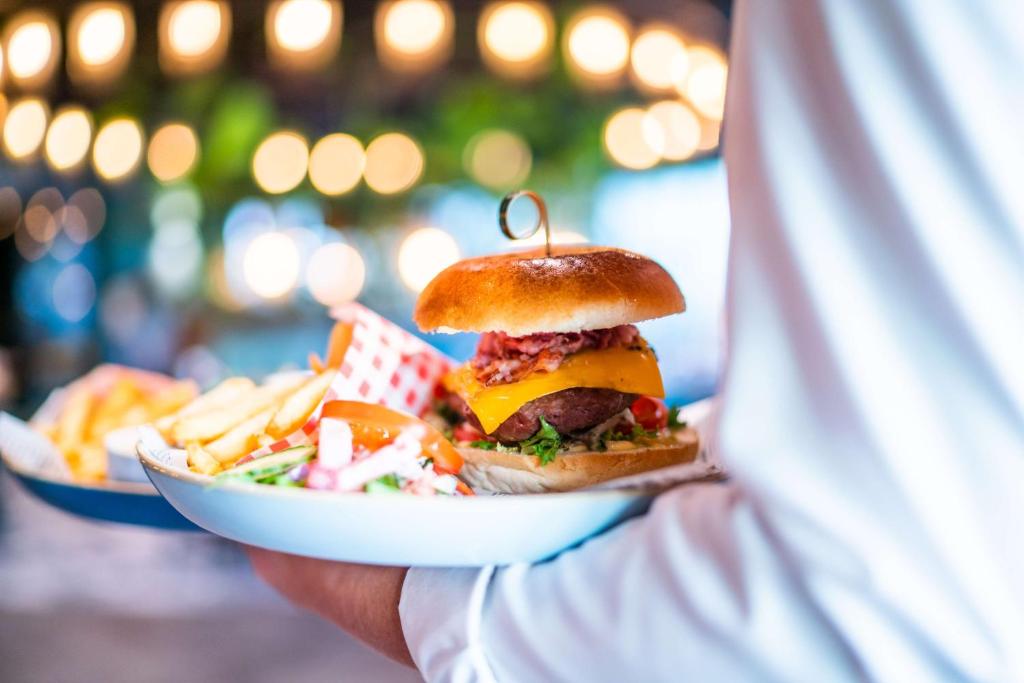 Flonk Hotel Groningen Zuid, BW Signature Collection - Resim 10