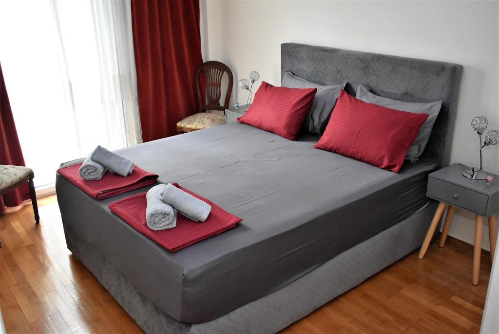 Fotografie z fotogalerie ubytování HIGH QUALITY 110qm 2BR at Simos-Lux-Apartment v Aténách