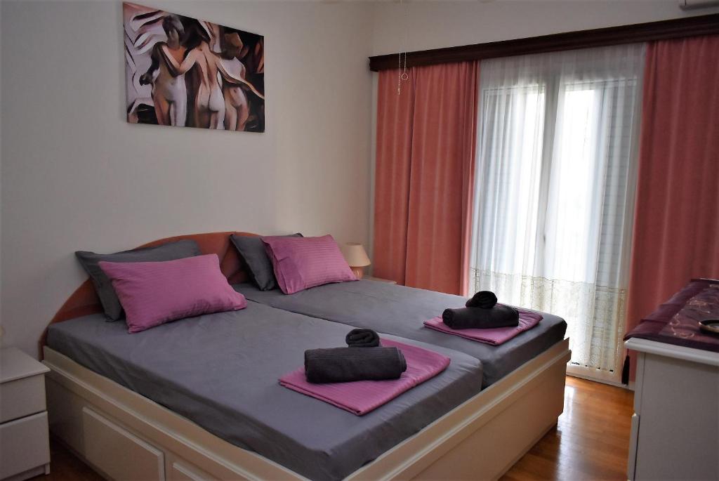 Fotografie z fotogalerie ubytování HIGH QUALITY 110qm 2BR at Simos-Lux-Apartment v Aténách