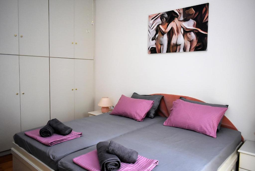 Fotografie z fotogalerie ubytování HIGH QUALITY 110qm 2BR at Simos-Lux-Apartment v Aténách