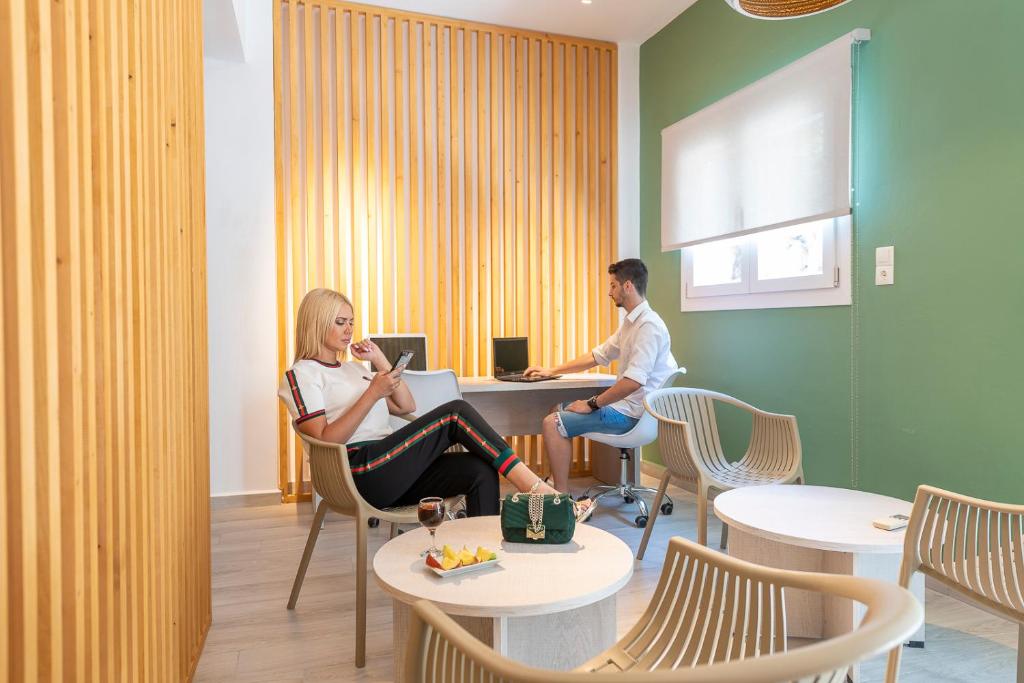 Goście zatrzymujący się w obiekcie Paraskevas Boutique Hotel