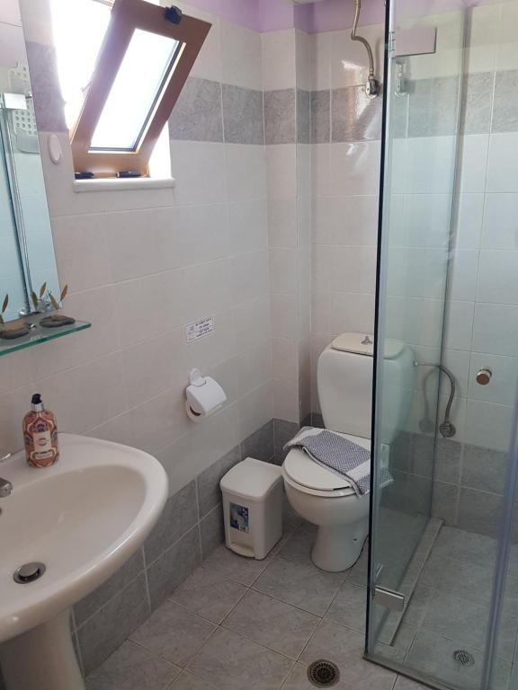 Angela Apartments - 8