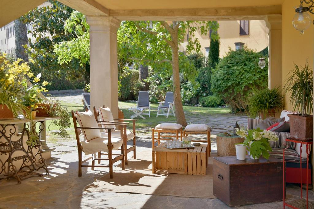 Zahrada ubytování Villa Carlotta con piscina