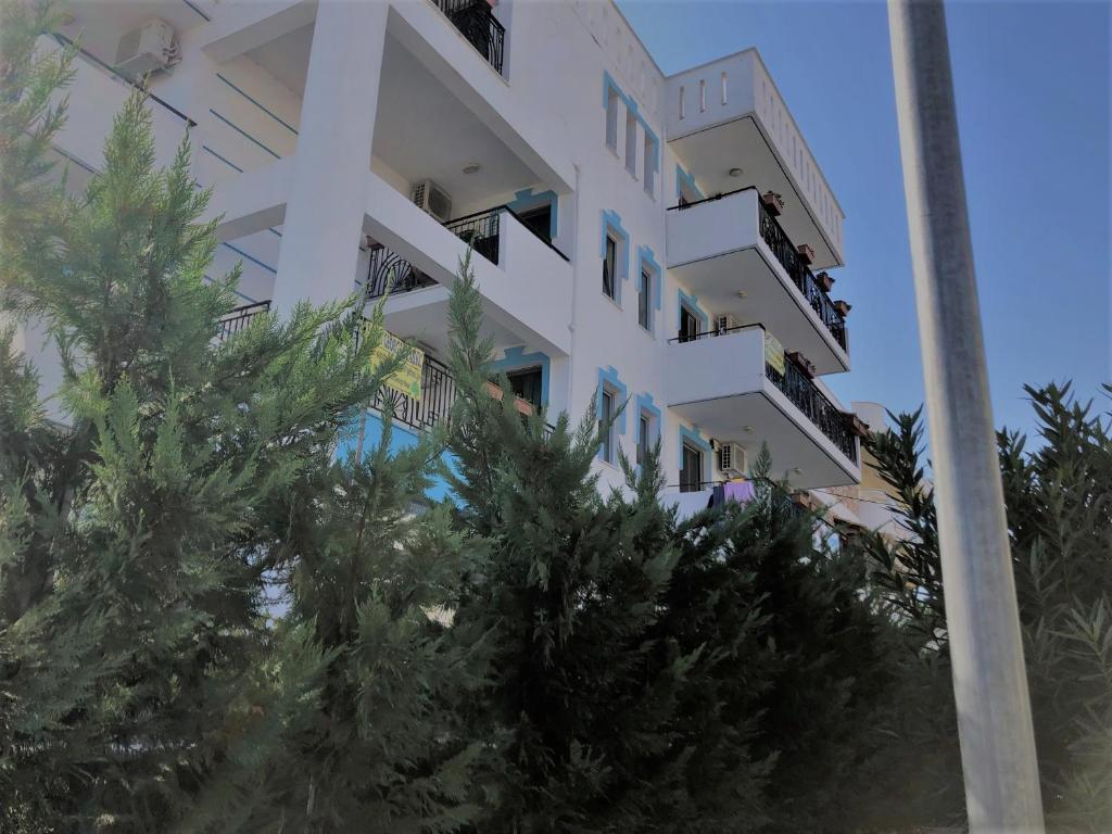 Seaside Family Apartments, Nei Poroi, Greece
