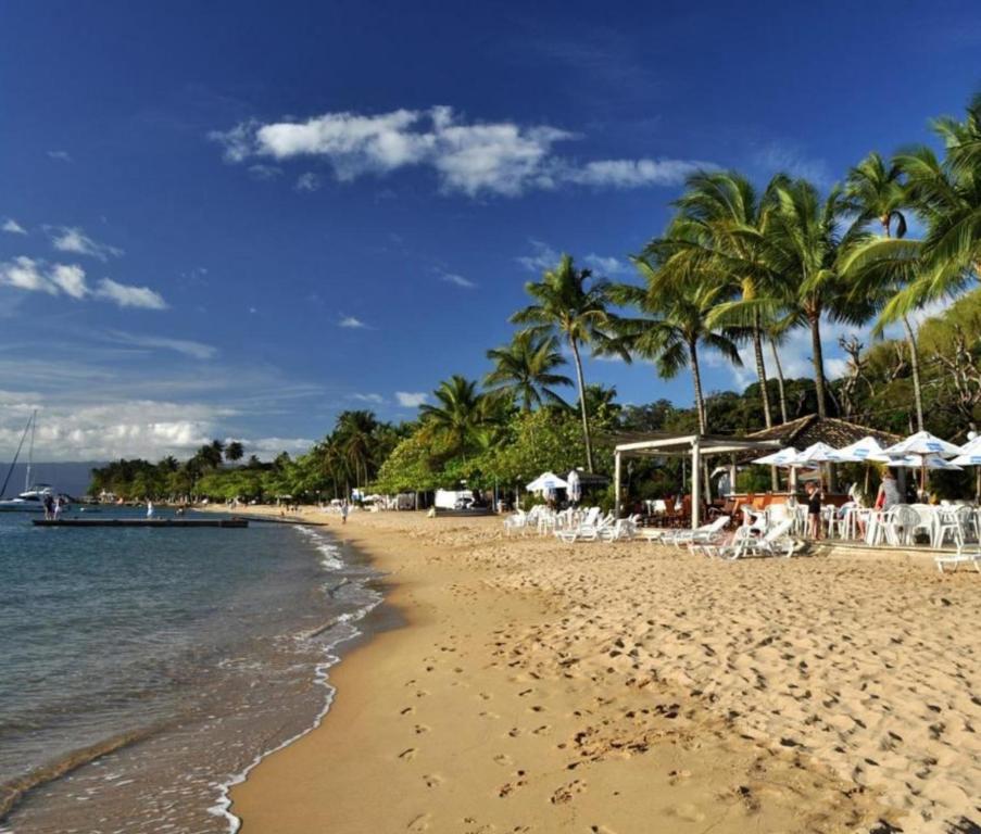  ALOHA em frente a praia- Suítes privativas & hostel