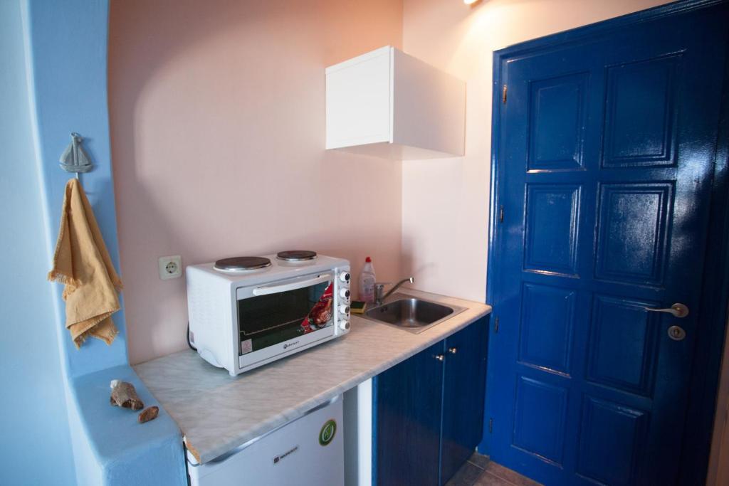 Kuchyň nebo kuchyňský kout v ubytování Guesthouse Perdikouli