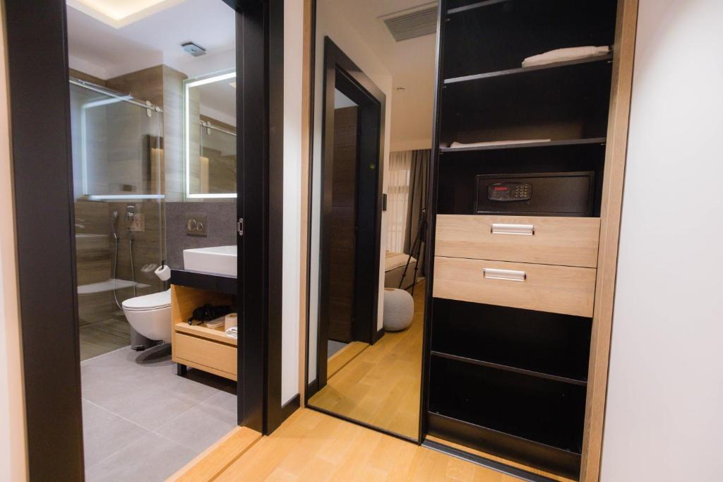 Koupelna v ubytování Hotel Borneo