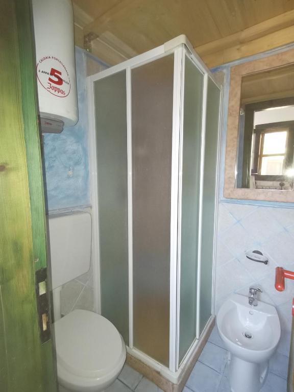 Łazienka w obiekcie Villetta Sara