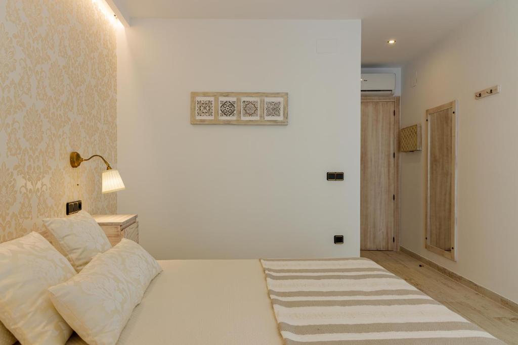 Hostal Peñiscola - 18