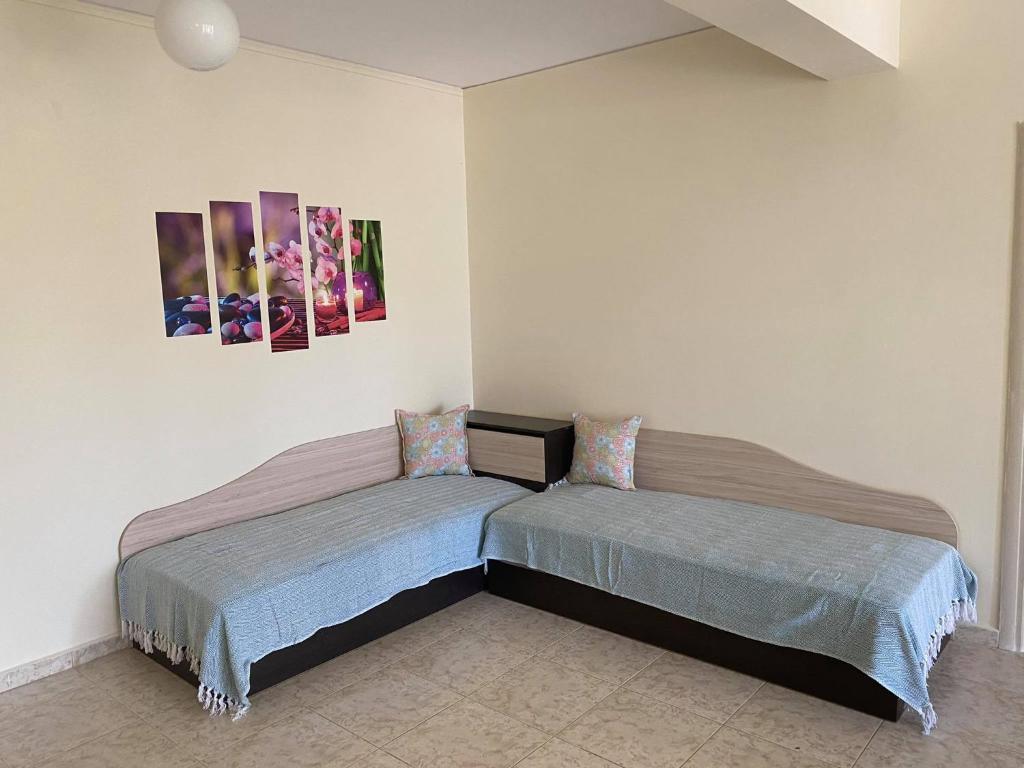 Postel nebo postele na pokoji v ubytování Treasures B&B