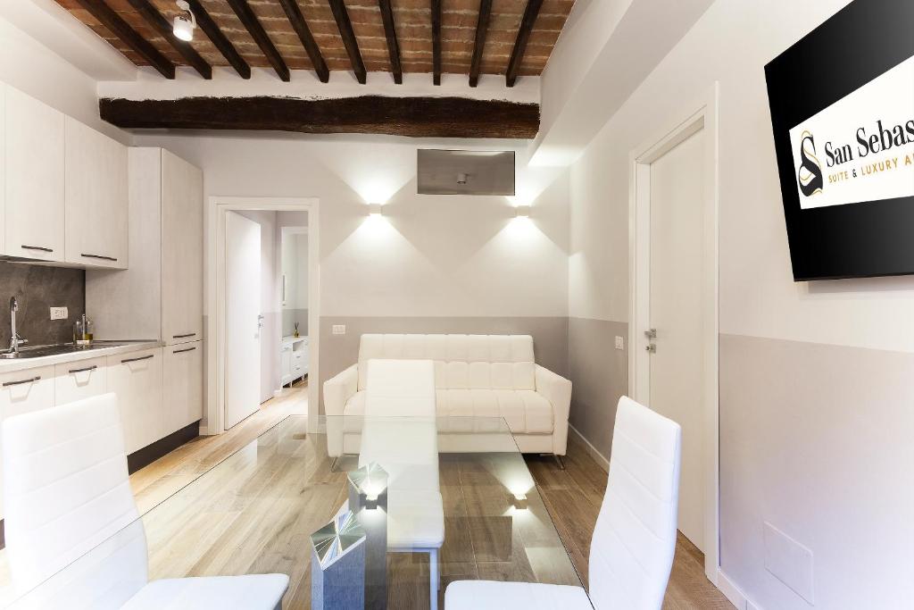 Posezení v ubytování San Sebastiano Suite & Luxury Apartments