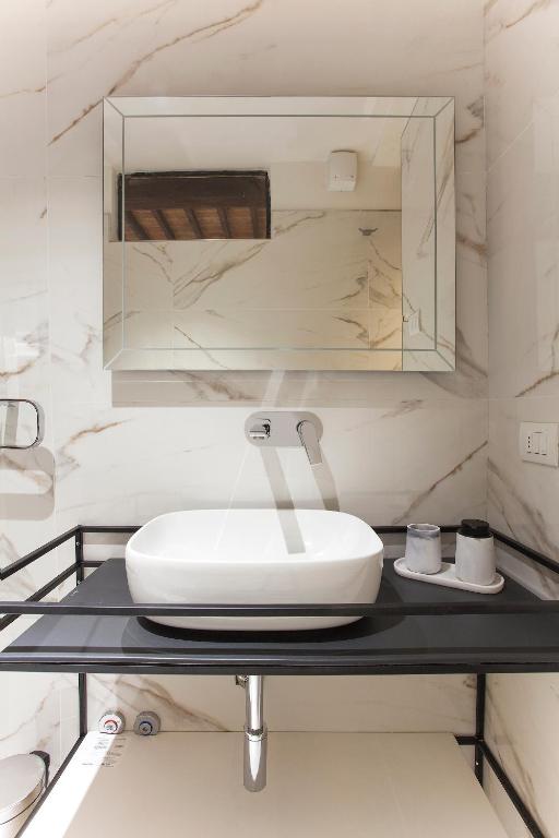 Koupelna v ubytování San Sebastiano Suite & Luxury Apartments