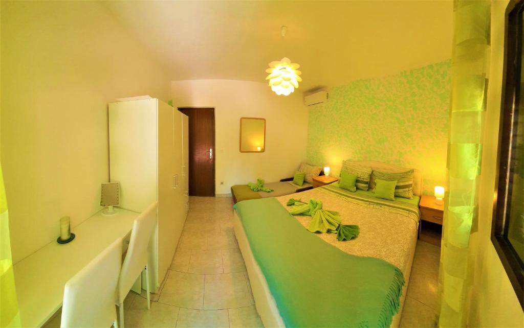Fotografia z galérie ubytovania Beachfront apartments Kate v destinácii Orebić